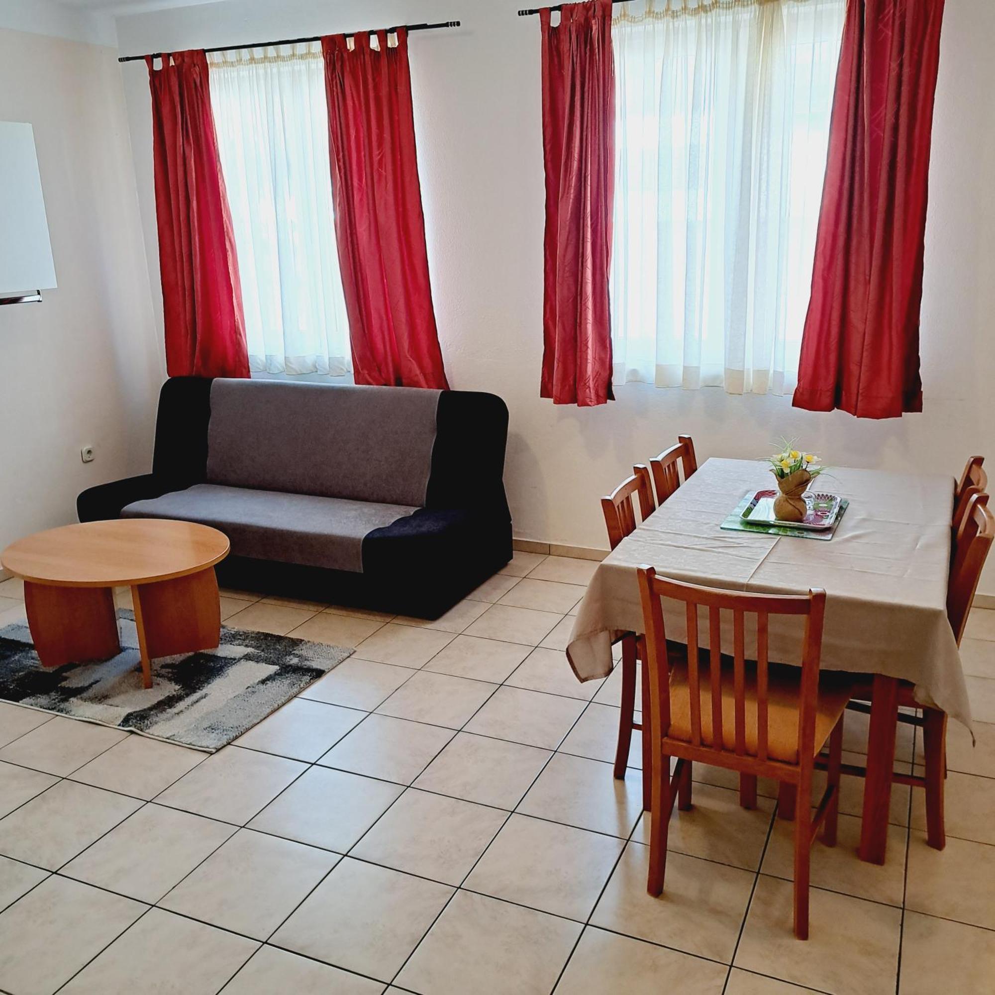 באסקה וודה Apartments Vila Adrijana & Fitness Studio Wolf Bv מראה חיצוני תמונה